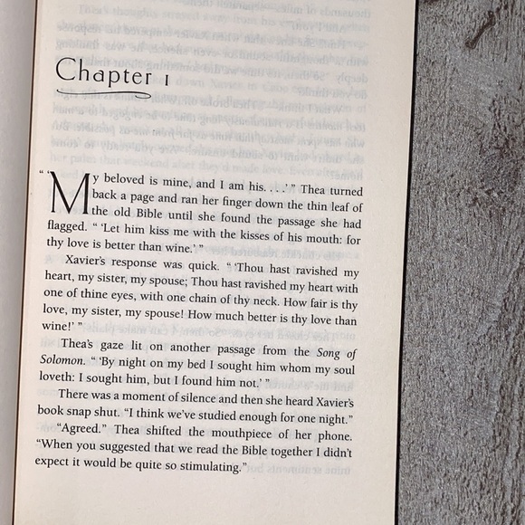 Love on the Line by Laura Castoro paperback novel - Picture 4 of 6